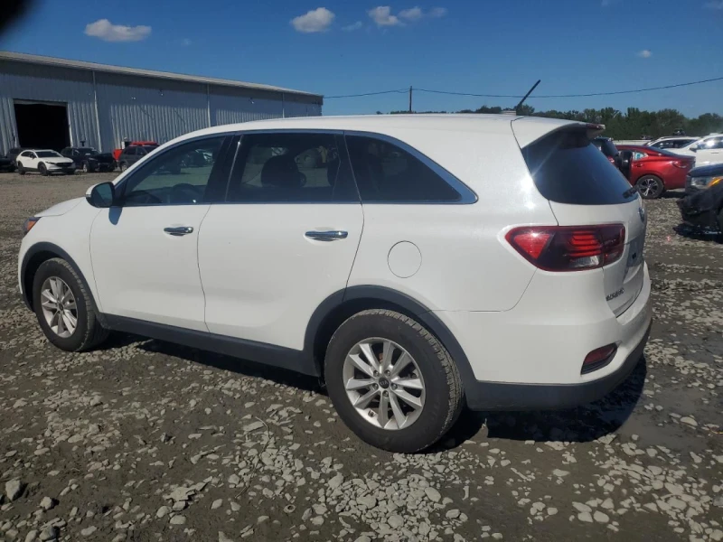 Kia Sorento, снимка 2 - Автомобили и джипове - 52737664