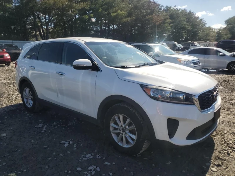 Kia Sorento, снимка 4 - Автомобили и джипове - 52737664