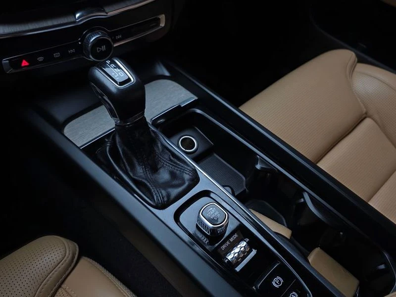 Volvo XC60 D5 Inscription| 190�.�.| ���.��������� | Mobile.bg � ����������� 9