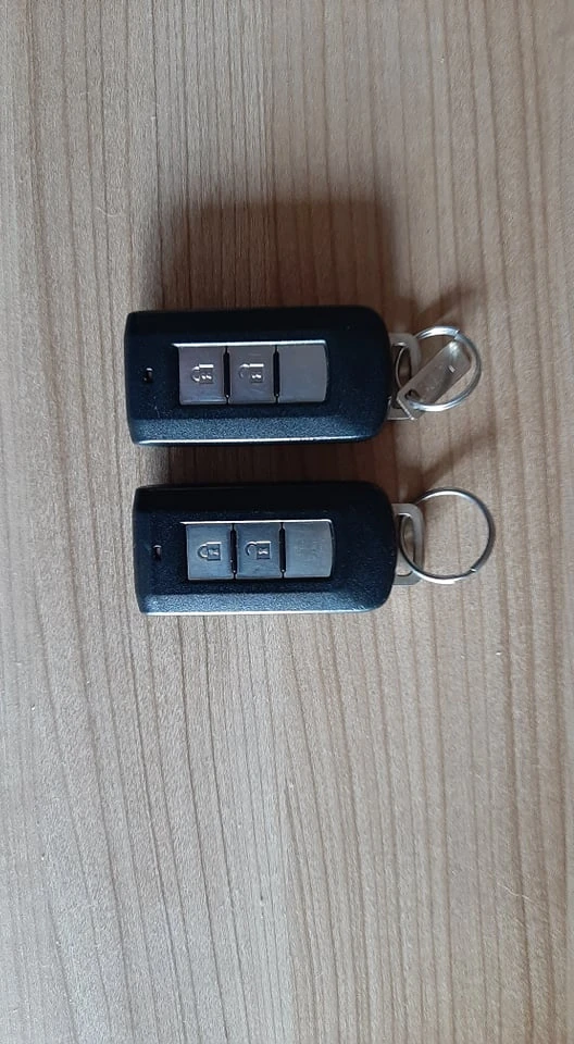 Mitsubishi Outlander 2, снимка 15 - Автомобили и джипове - 55703995