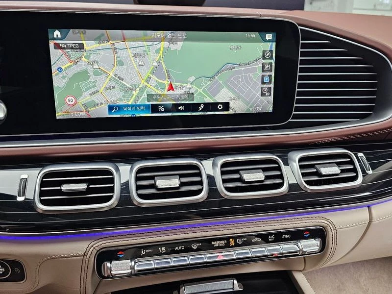 Mercedes-Benz GLS Maybach GLS600 4MATIC| 550к.с., снимка 13 - Автомобили и джипове - 56211779