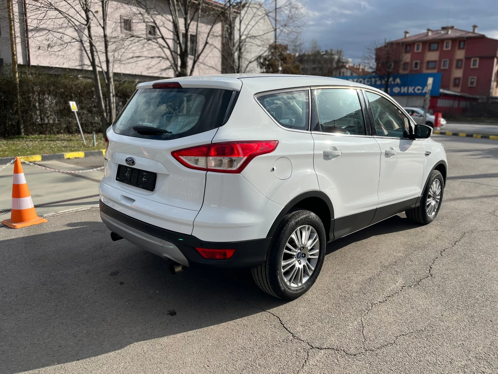 Ford Kuga 1.6 SCTI 4x4 / Швейцария - изображение 8