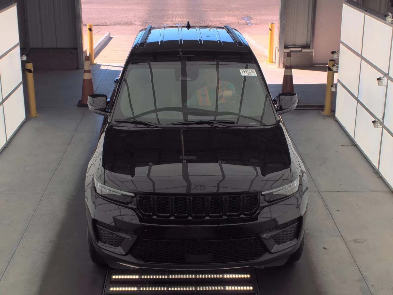 Jeep Grand cherokee Altitude - изображение 3