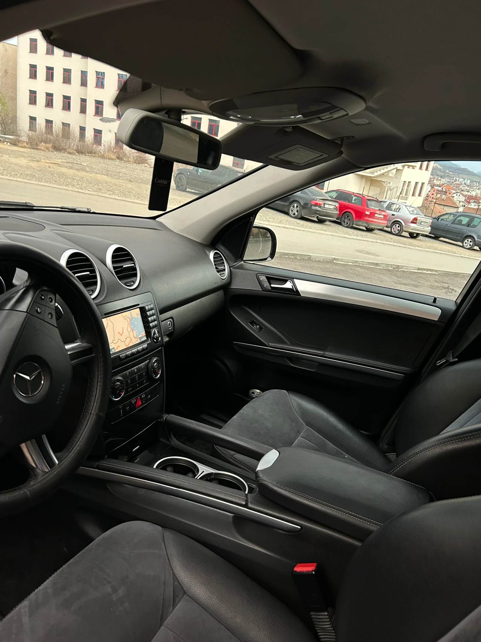 Mercedes-Benz ML 280 3.0 CDI, снимка 8 - Автомобили и джипове - 53758784