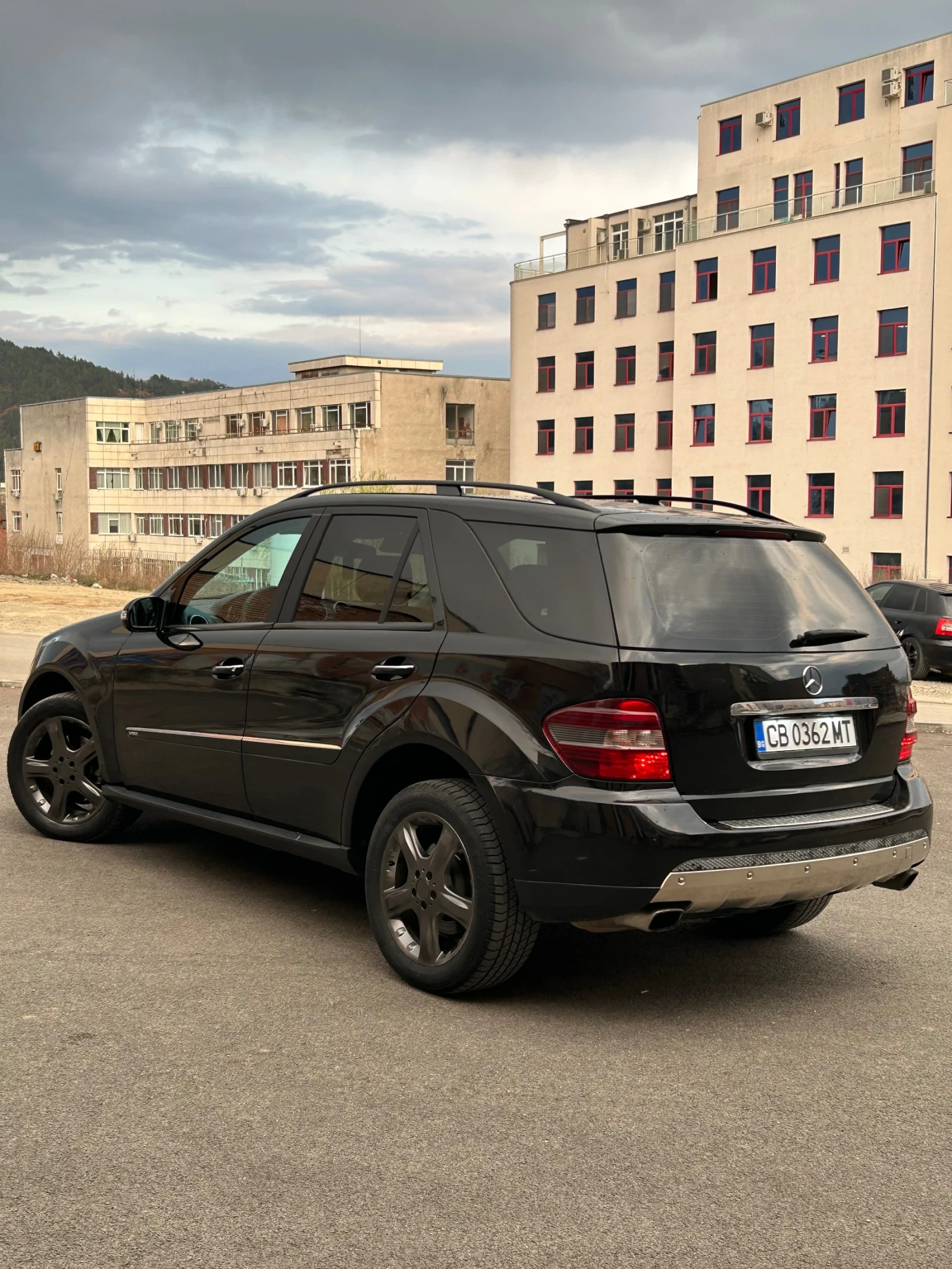 Mercedes-Benz ML 280 3.0 CDI, снимка 4 - Автомобили и джипове - 53758784