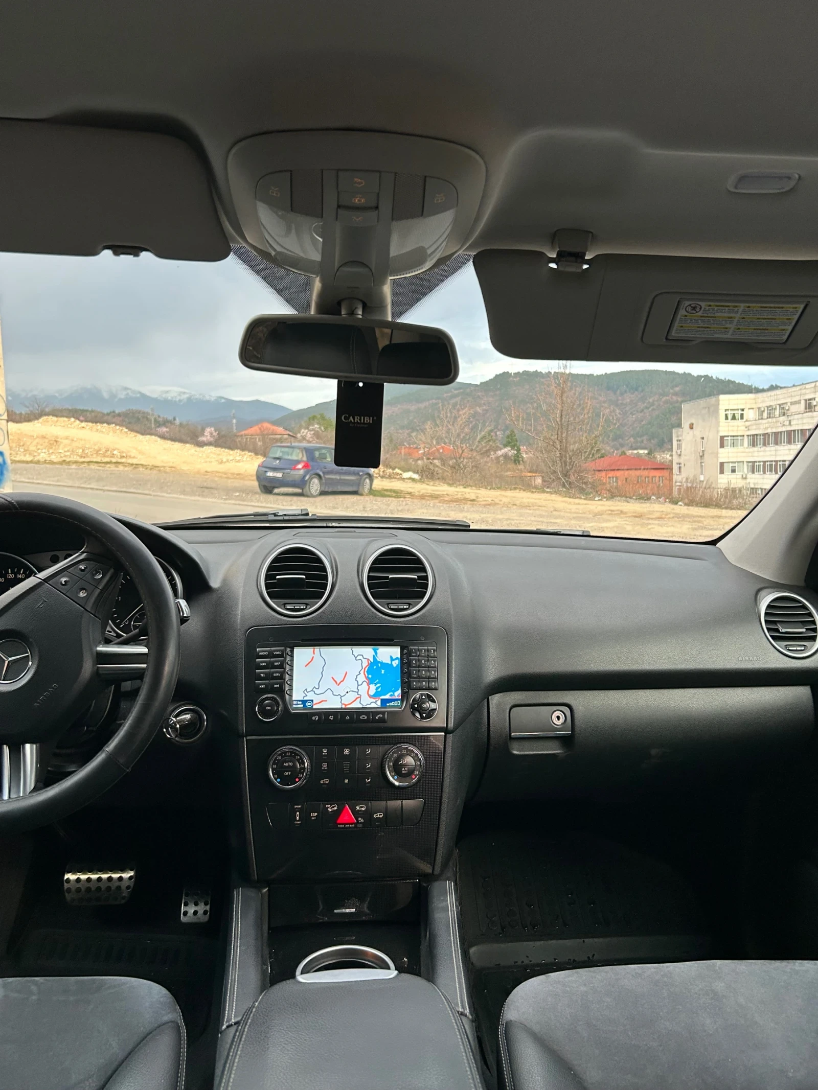 Mercedes-Benz ML 280 3.0 CDI, снимка 11 - Автомобили и джипове - 53758784