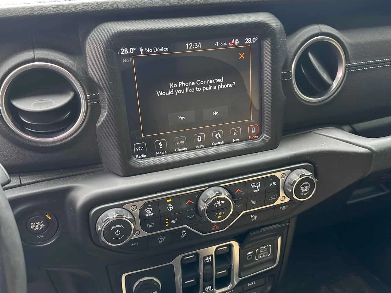 Jeep Wrangler * Sahara * ПОДГРЕВ* KEYLESS* NAVI* , снимка 9 - Автомобили и джипове - 53836686