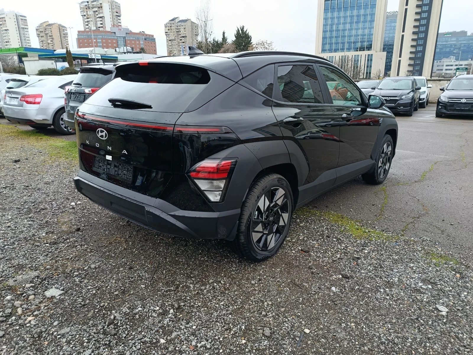 Hyundai Kona * * НАЛИЧНА ЗА ОГЛЕД* * НОВ ВНОС* * 9600КМ* * ТОП*, снимка 5 - Автомобили и джипове - 54070335