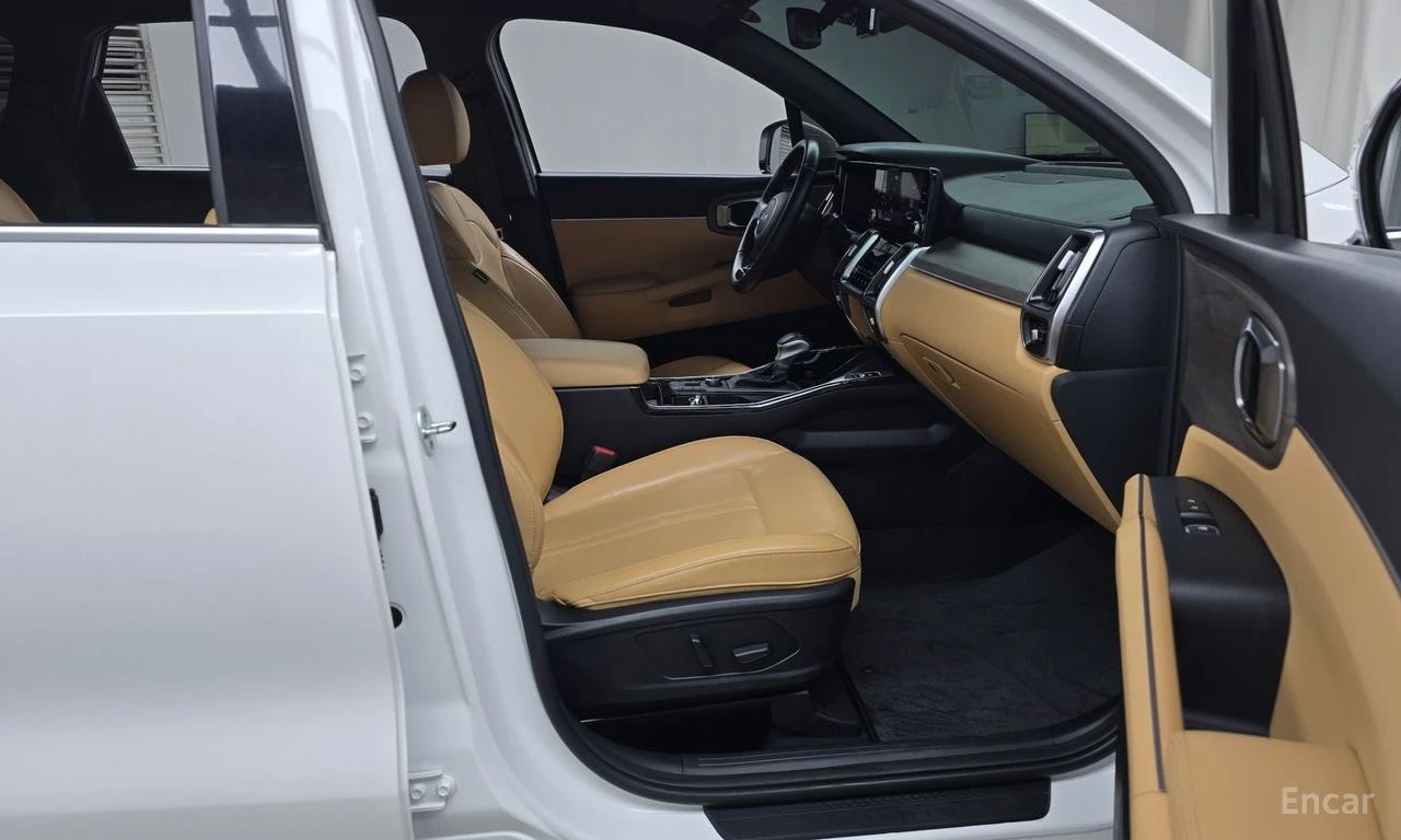 Kia Sorento 2.2 D Prestige 4x4* DISTRONIC* ПОДГРЕВ* ОБДУХВАНЕ*, снимка 8 - Автомобили и джипове - 54358496