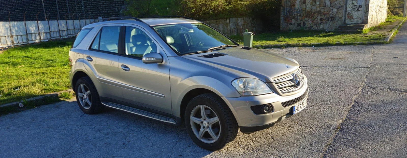 Mercedes-Benz ML 320 320, снимка 8 - Автомобили и джипове - 54384143