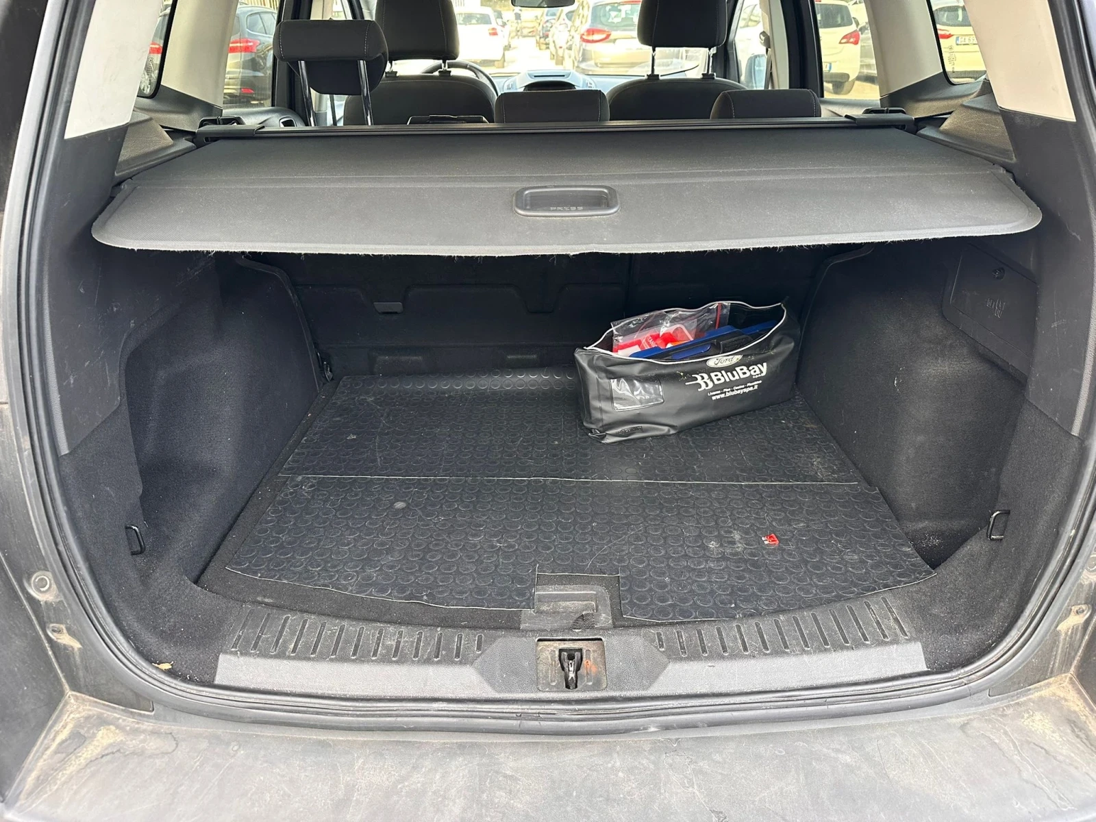 Ford Kuga 2.0TDCI;:Face;:Touch Screen display;:, снимка 12 - Автомобили и джипове - 54459173