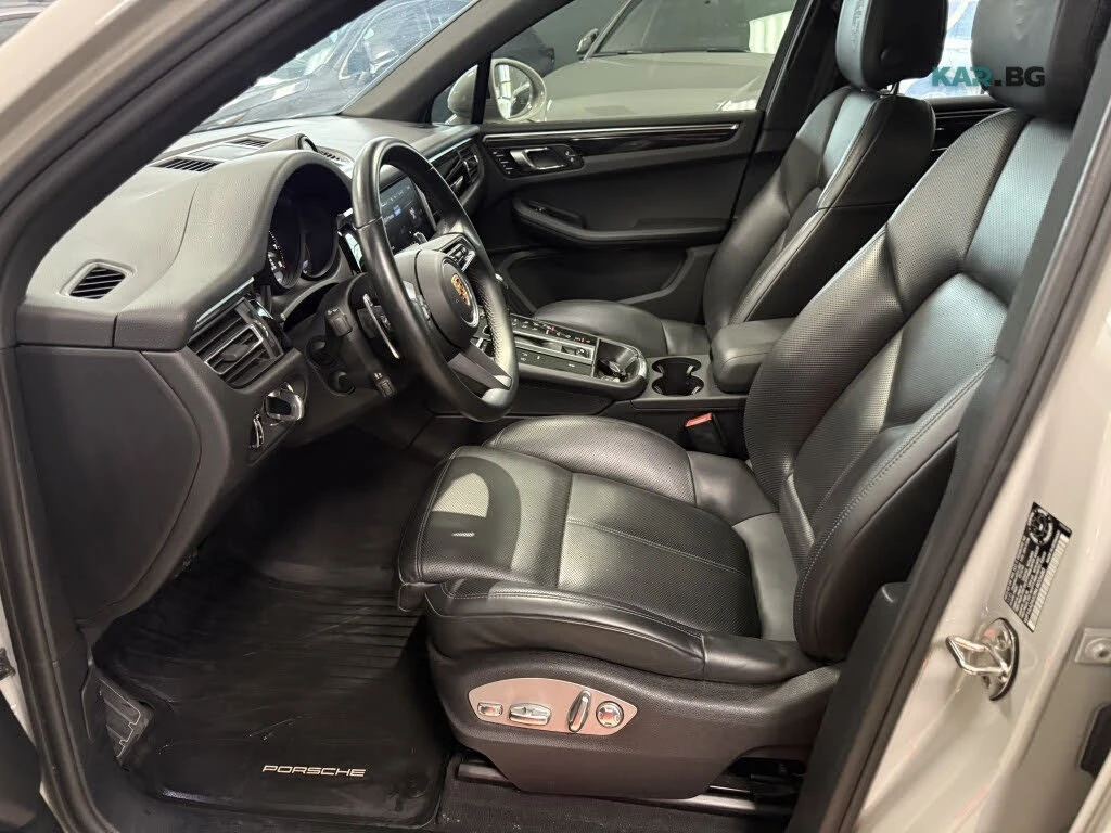 Porsche Macan * PANORAMA * Автокредит * (Цена до България), снимка 9 - Автомобили и джипове - 55177073