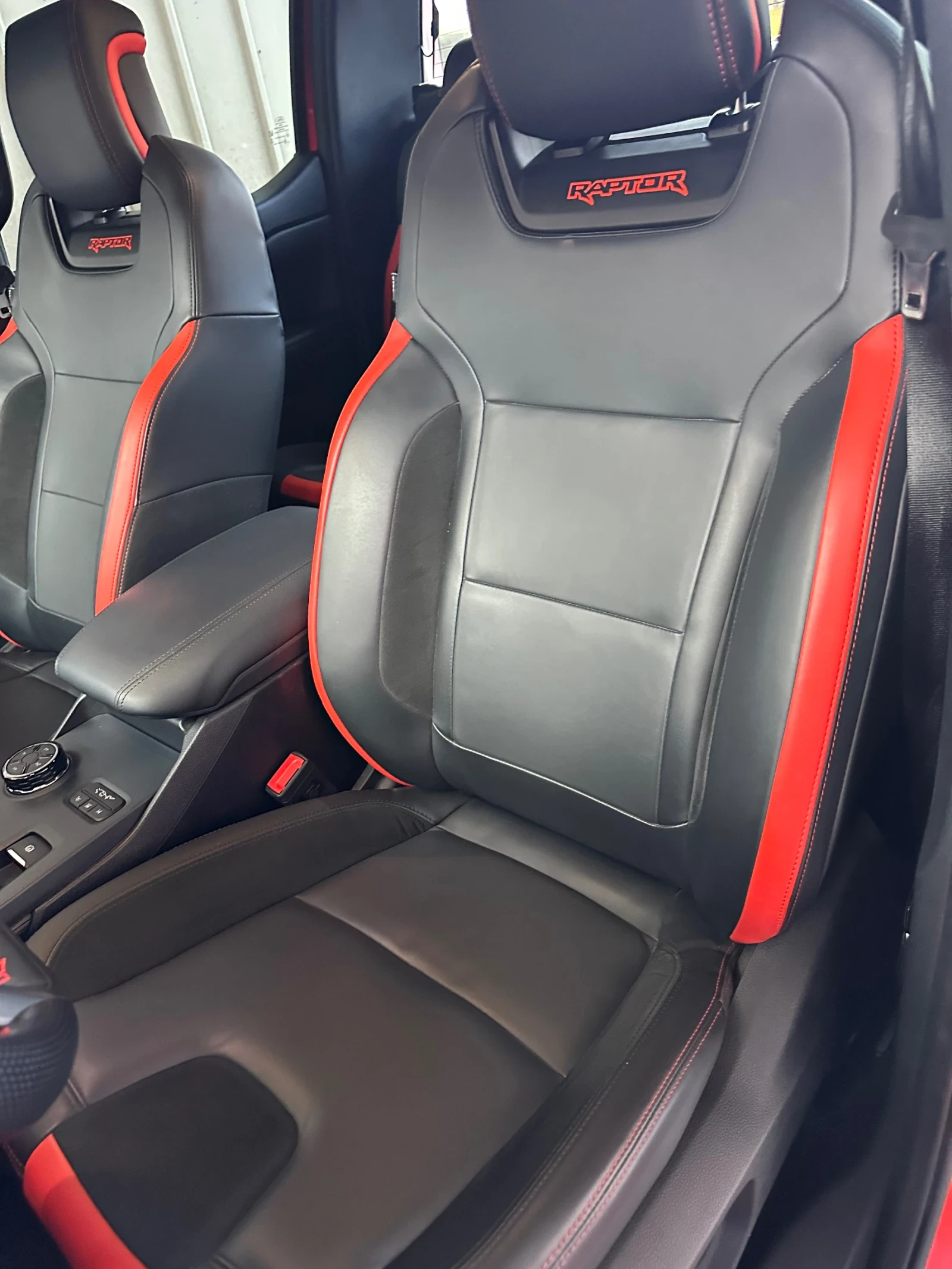 Ford Raptor, снимка 13 - Автомобили и джипове - 55948178