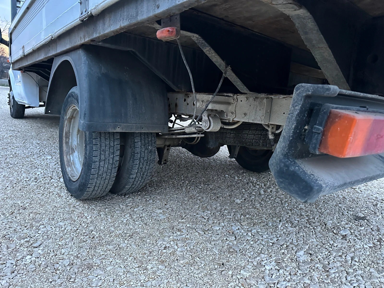 Ford Transit 2.4//БОРДОВИ//ДВОЙНА ГУМА//БАРТЕР//420СМ, снимка 4 - Бусове и автобуси - 54102144