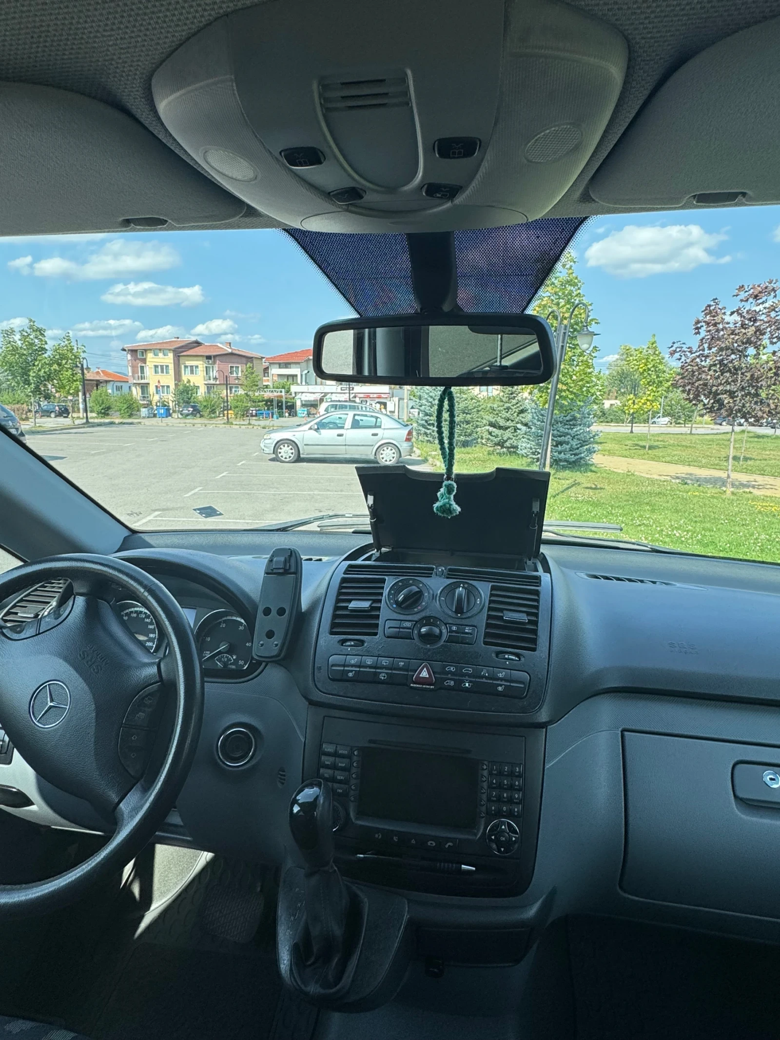 Mercedes-Benz Vito 115 CDI, снимка 8 - Бусове и автобуси - 55799562