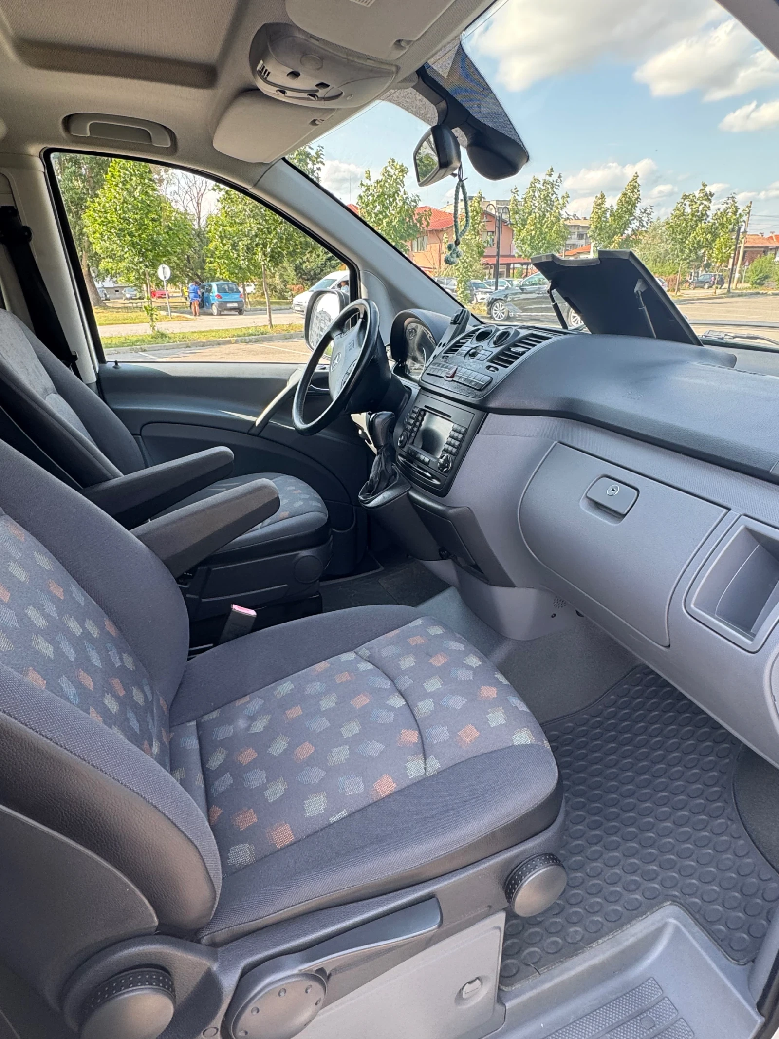 Mercedes-Benz Vito 115 CDI, снимка 7 - Бусове и автобуси - 55799562