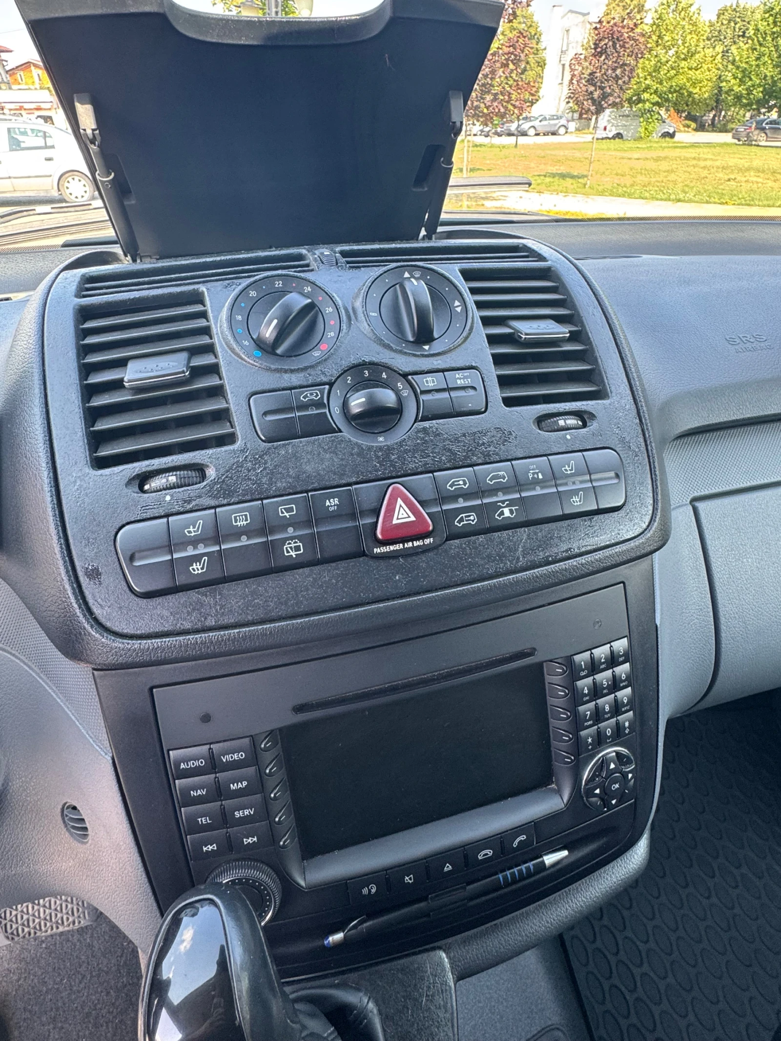 Mercedes-Benz Vito 115 CDI, снимка 11 - Бусове и автобуси - 55799562