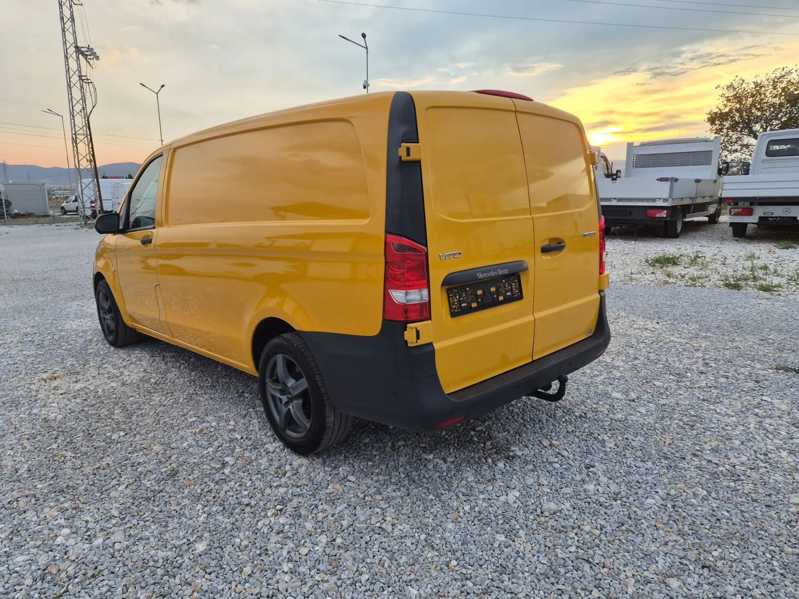 Mercedes-Benz Vito 119 CDI* Автоматик* Климатик* Нави* Подгрев, снимка 3 - Бусове и автобуси - 56168300