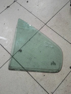 Стъкло задно ляво (малко) Фолксваген Бора седан