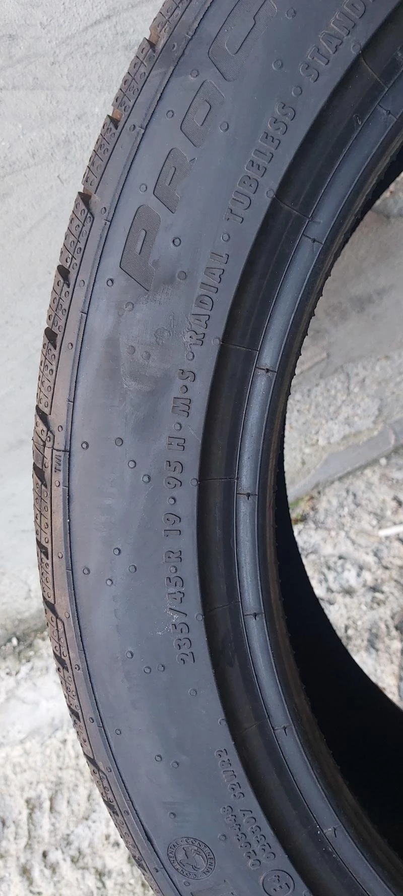 Гуми Всесезонни 235/45R19, снимка 8 - Гуми и джанти - 33540387