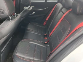 Mercedes-Benz E 53 AMG * ДИСТРОНИК * 360 * 2 КЛЮЧА * BURMESTER * ОБДУХВАН, снимка 12