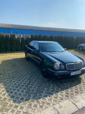 Обява за продажба на Mercedes-Benz E 250 Авангард ~1 111 лв. - изображение 7