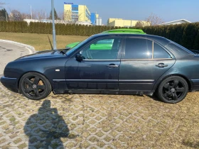 Обява за продажба на Mercedes-Benz E 250 Авангард ~1 111 лв. - изображение 8