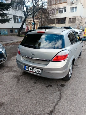 Opel Astra 1.8 Пълен японски автомат, снимка 2