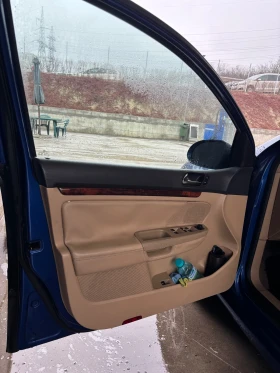 VW Golf - 3250 € / 6356.45 лв. - 28170911 12