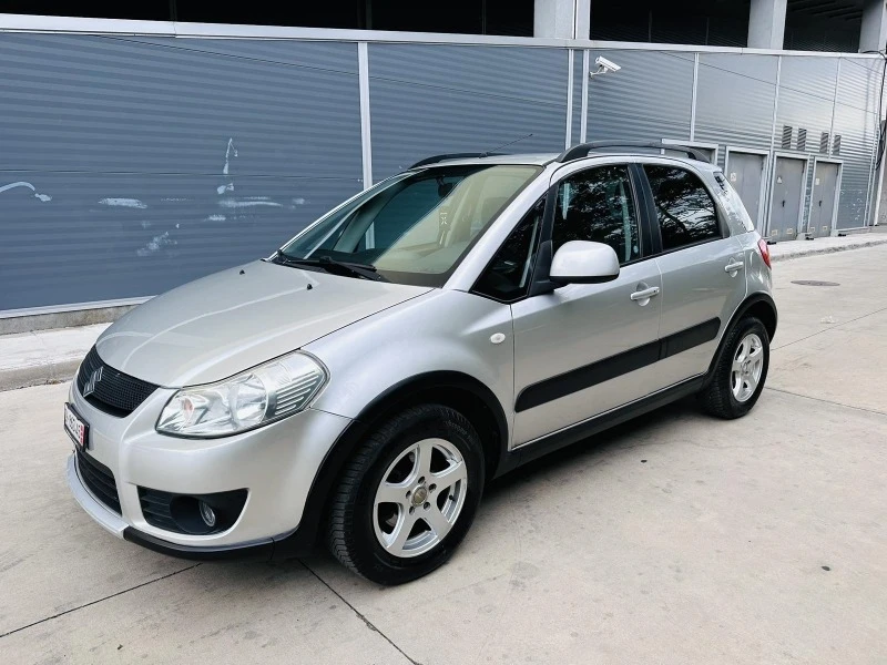 Suzuki SX4 1.6i Automat, снимка 2 - Автомобили и джипове - 47433450