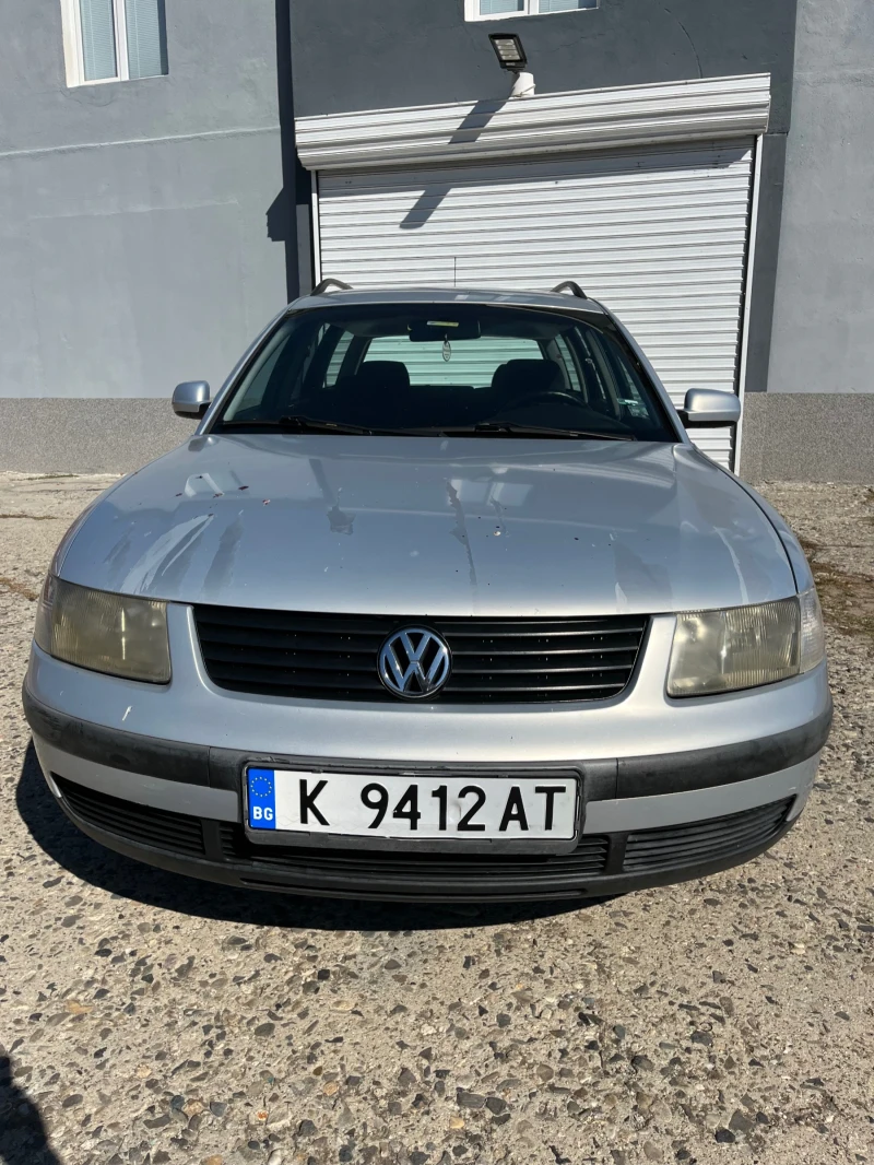 VW Passat 1600, снимка 1 - Автомобили и джипове - 47695861