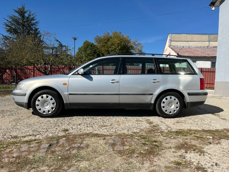 VW Passat 1600, снимка 3 - Автомобили и джипове - 47695861