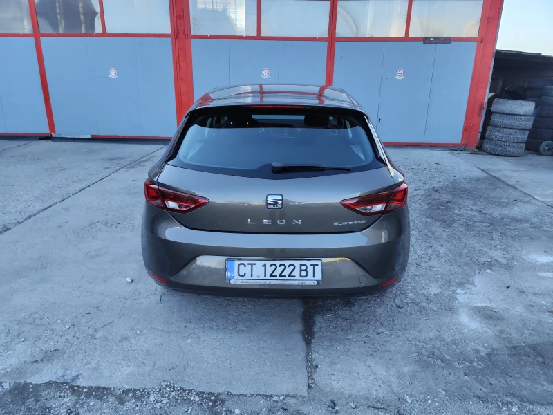 Seat Leon, снимка 4 - Автомобили и джипове - 49539162