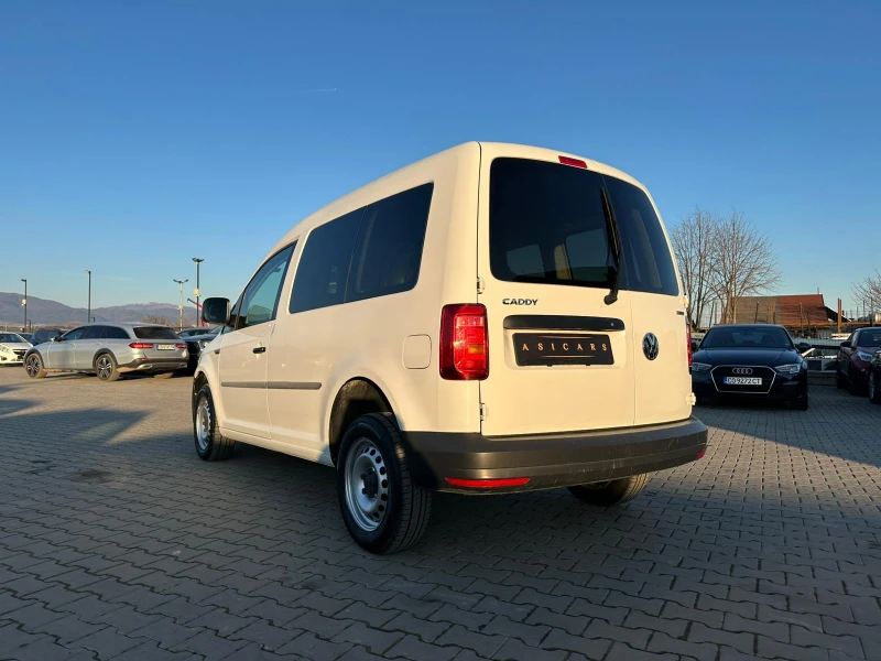 VW Caddy 2.0D 4X4 ТОВАРНО, снимка 3 - Автомобили и джипове - 49103860