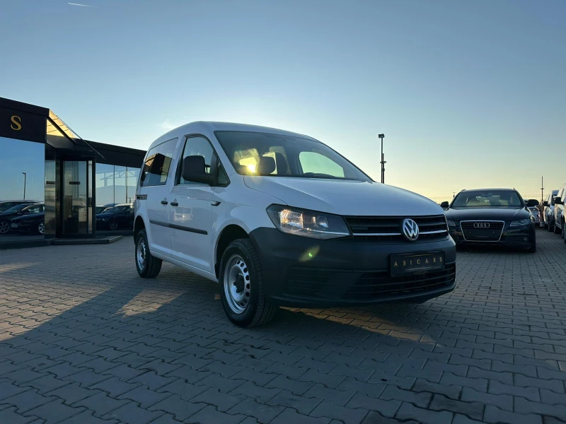 VW Caddy 2.0D 4X4 ТОВАРНО, снимка 7 - Автомобили и джипове - 49103860