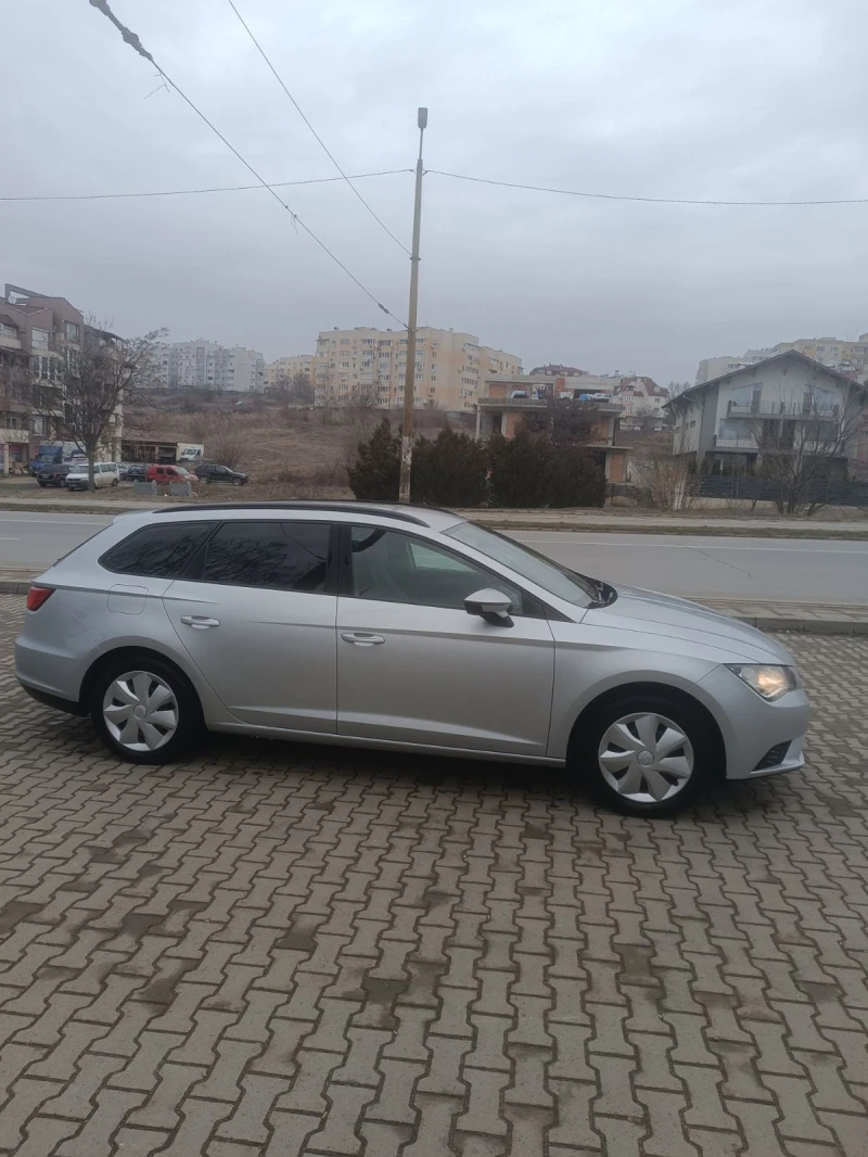 Seat Leon, снимка 3 - Автомобили и джипове - 49199918