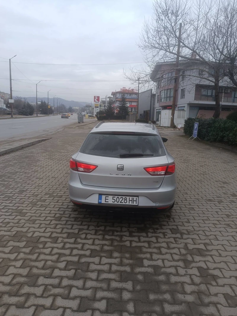 Seat Leon, снимка 4 - Автомобили и джипове - 49199918