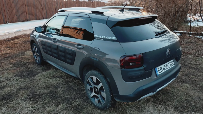 Citroen C4 Cactus, снимка 8 - Автомобили и джипове - 49249917