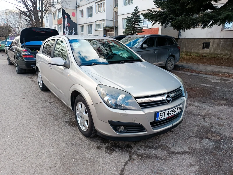 Opel Astra 1.8 Пълен японски автомат, снимка 5 - Автомобили и джипове - 49346480