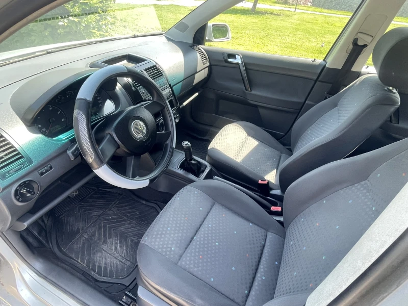 VW Polo 1.4, снимка 11 - Автомобили и джипове - 52023407