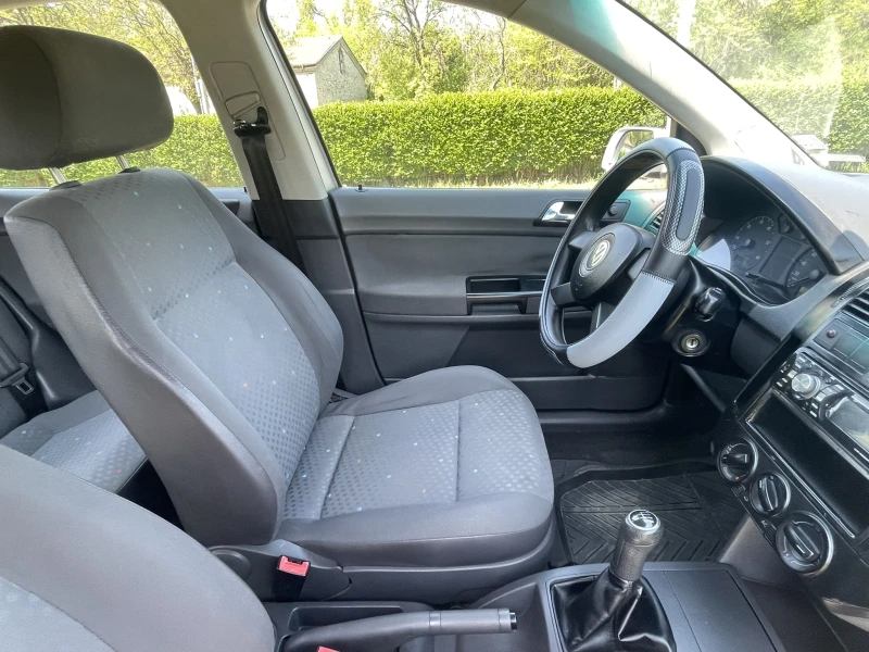 VW Polo 1.4, снимка 10 - Автомобили и джипове - 52023407