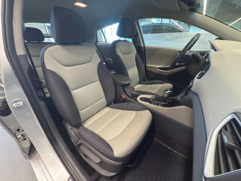 Hyundai Ioniq EXCLUSIVE Hybrid, снимка 16 - Автомобили и джипове - 51720406
