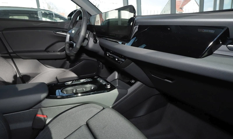 Audi E-Tron Q6 COMFORT 360 CAMERA , снимка 11 - Автомобили и джипове - 52317147