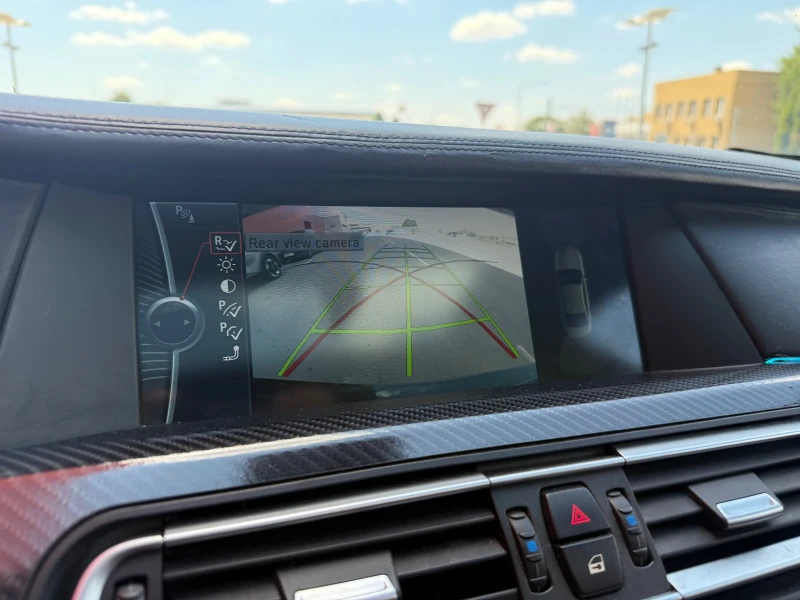 BMW 730 Alpina* Вакум* Distronik* HeadUP* Обдухване* , снимка 14 - Автомобили и джипове - 52971069