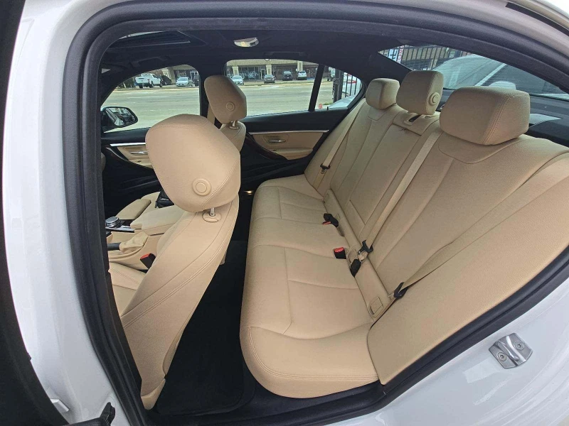 BMW 330, снимка 13 - Автомобили и джипове - 53091482