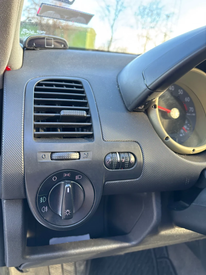 VW Polo 1.4 16v, снимка 13 - Автомобили и джипове - 53287097