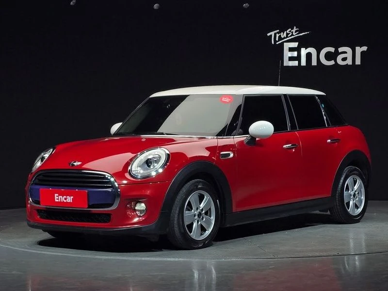 Mini Cooper 5Door Standard| 136к.с.| ВКЛ.ТЕХНОТЕСТ