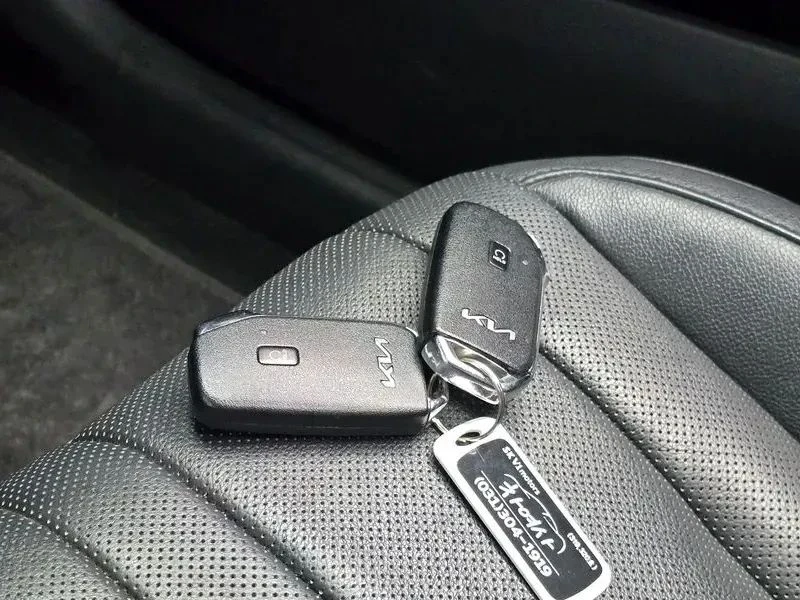 Kia K8, снимка 14 - Автомобили и джипове - 56723979