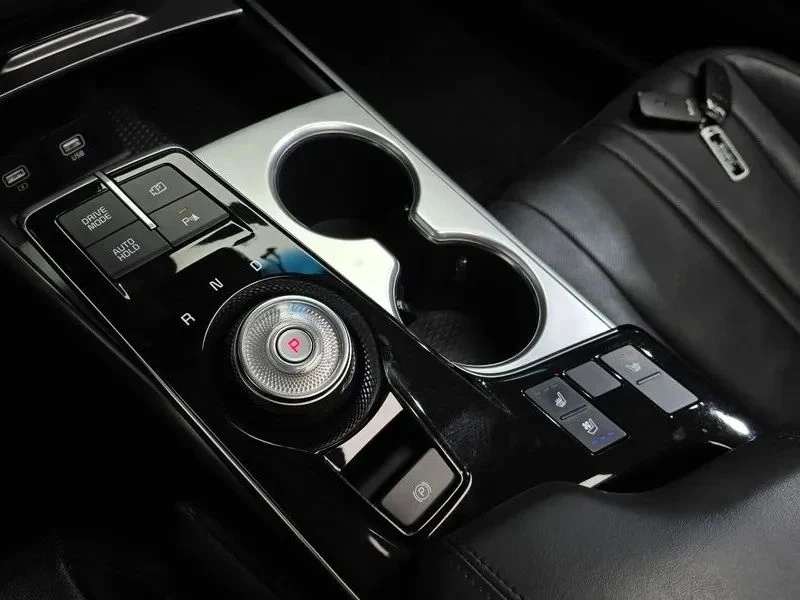 Kia K8, снимка 9 - Автомобили и джипове - 56723979