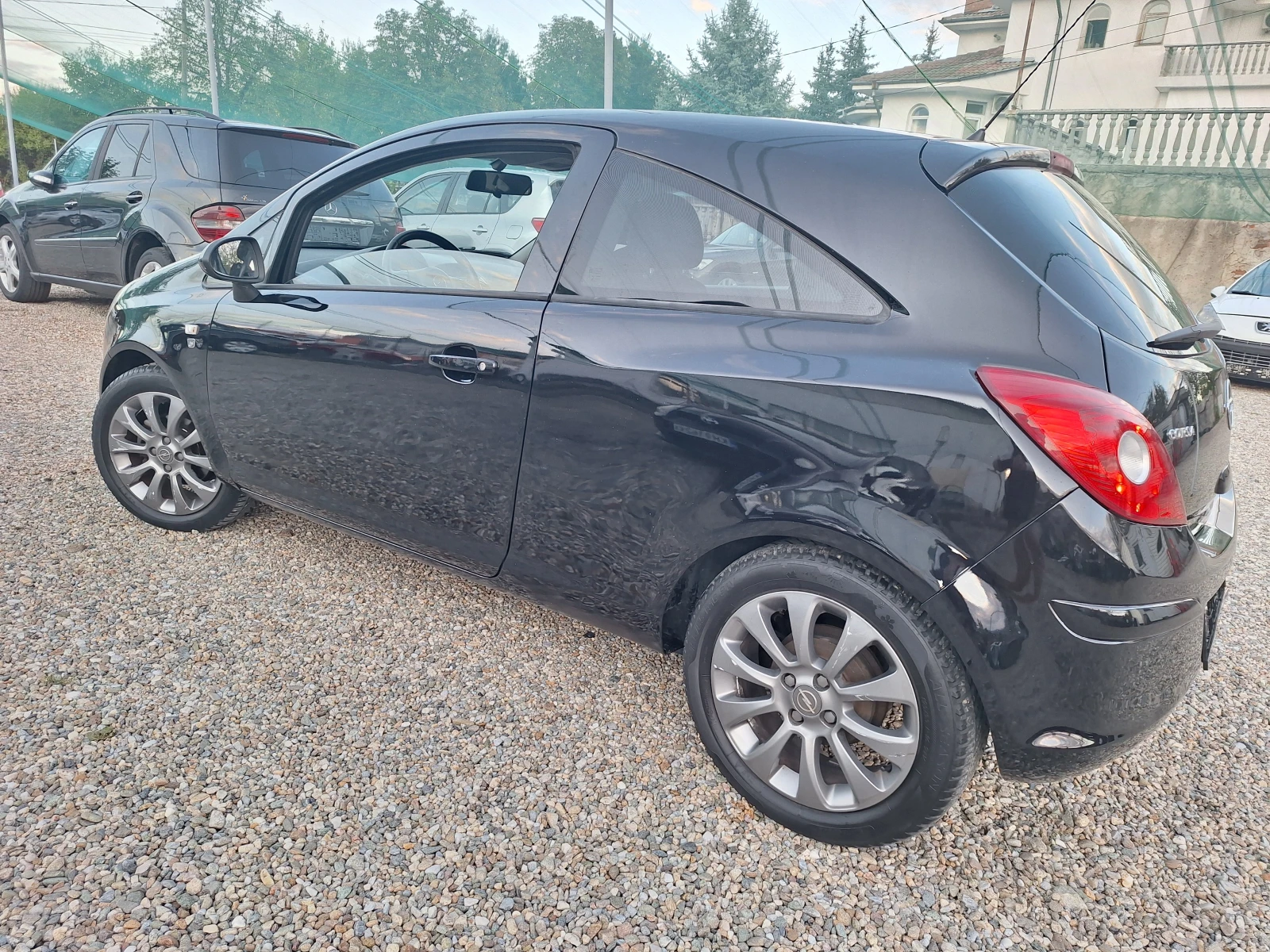 Opel Corsa 1.2i+ gas  - изображение 4